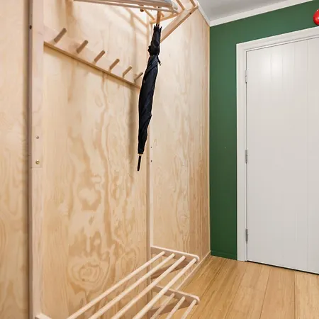 Unique Studio Apartment, A Short Walk From Bryggen Bergen Exterior photo