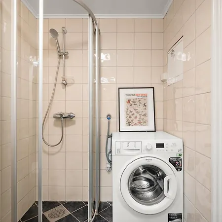 Unique Studio Apartment, A Short Walk From Bryggen Bergen Exterior photo